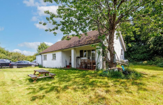 Plot for sale in South Chailey photo